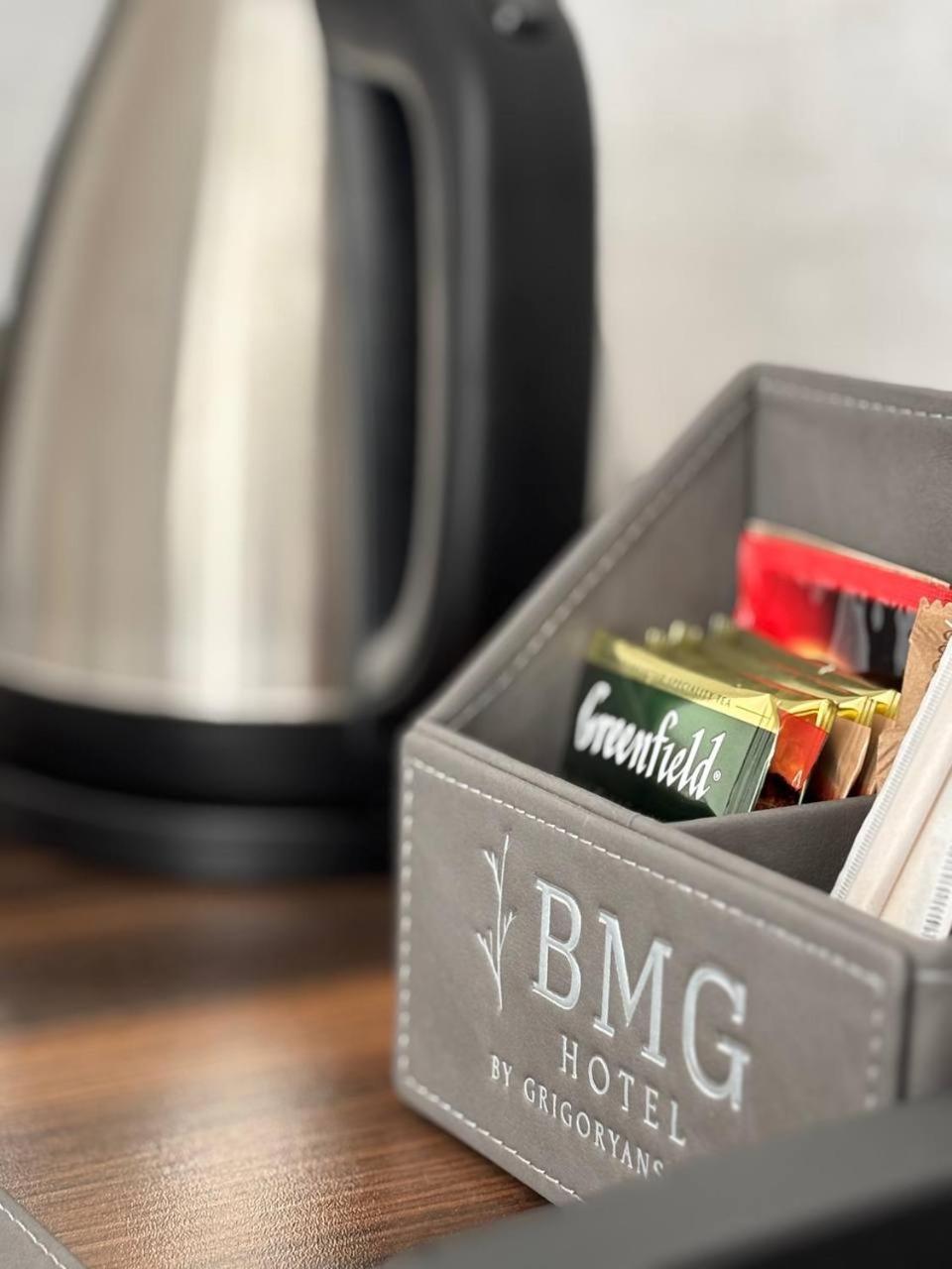 Bmg Hotel By Grigoryans Group Goris Bagian luar foto