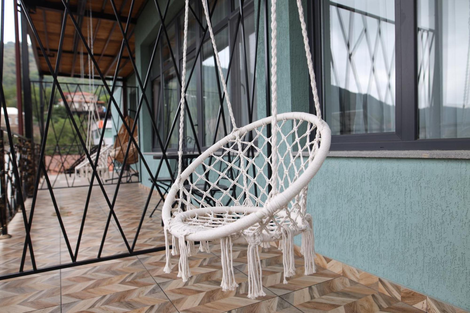 Bmg Hotel By Grigoryans Group Goris Bagian luar foto